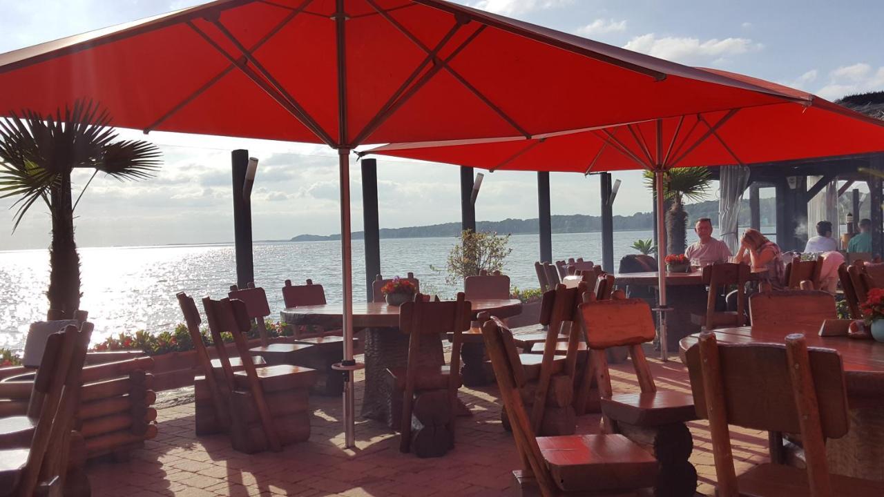 Appartement "Opal" Mit Penthouseflair - Oase Am Haff Garz  Kültér fotó